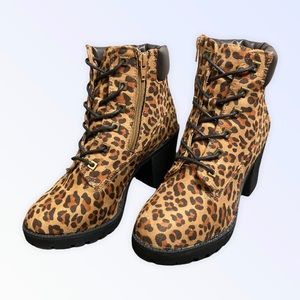 Leopard Print Ankle Boots Size 8.5